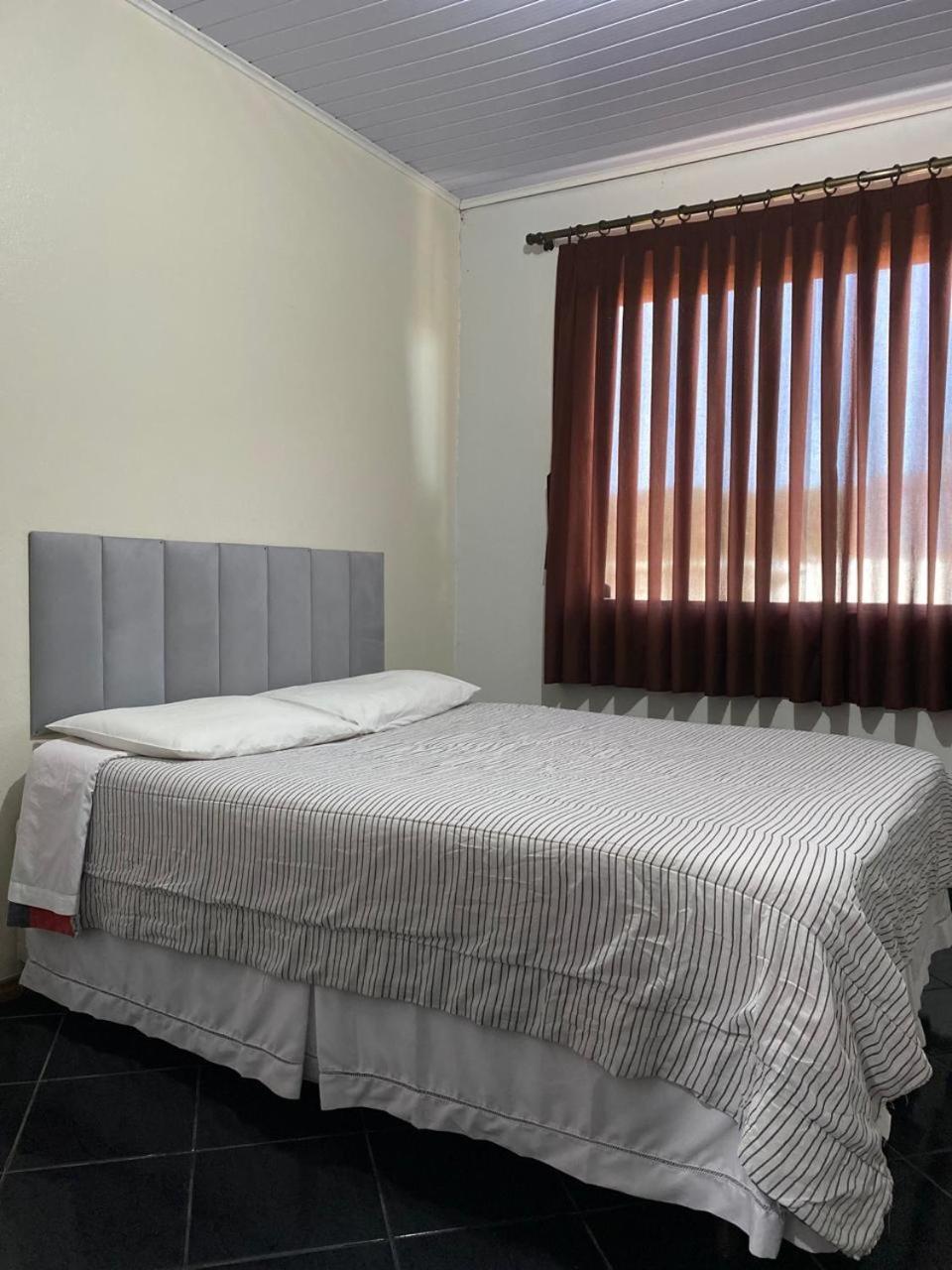 Hotel E Pousada Via Mar Itapocu Εξωτερικό φωτογραφία